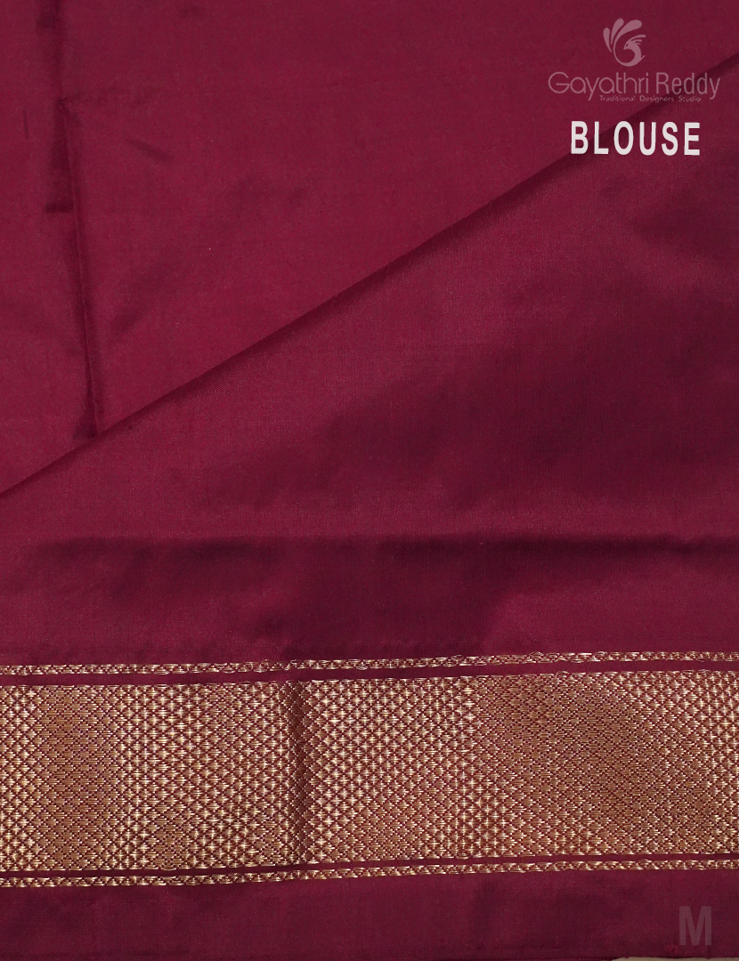 PURE IKKAT PATTU-IP654