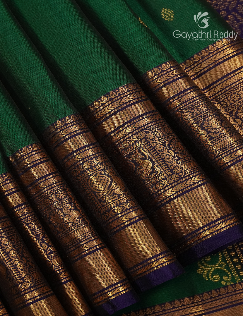 Pure Kanchipuram Soft Silk Saree in Bottle Green and Navy Blue