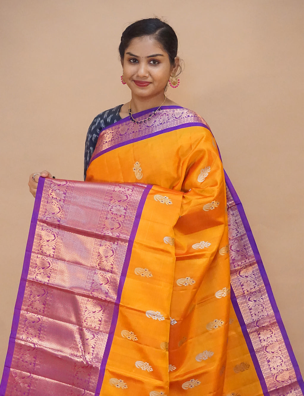 Shop Purple Check Kanchipuram Saree Online in USA with Blue Border – Pure  Elegance